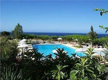 Irinna Hotel Svoronata